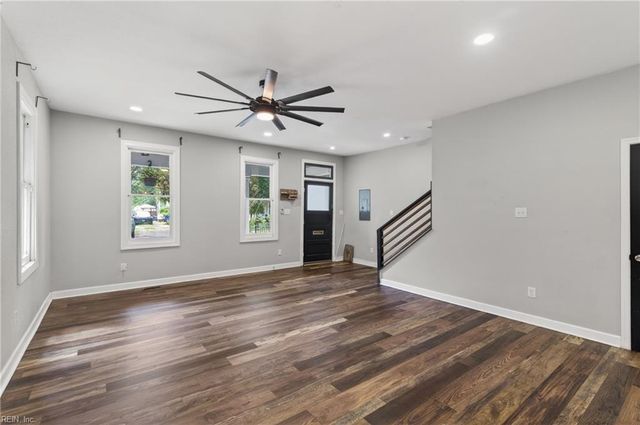 219 Broad ST, Portsmouth, VA 23707