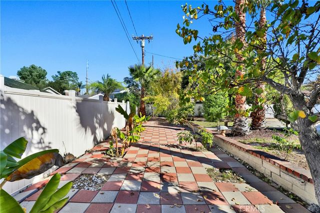 23561 Duryea Drive, Lake Forest, CA 92630