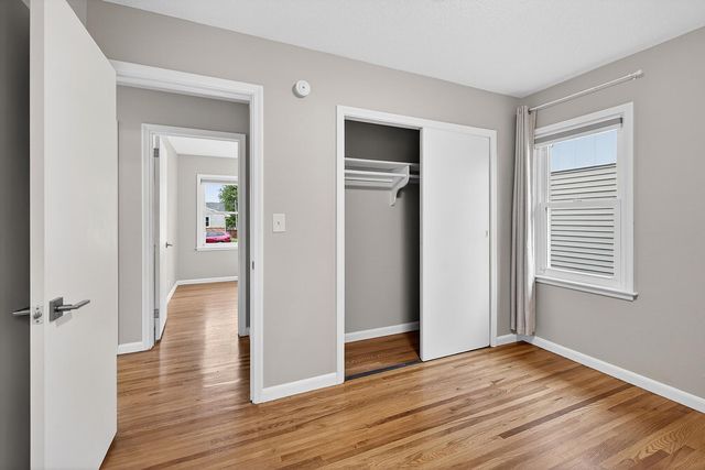 2043 Ramlow Place, Saint Paul, MN 55116