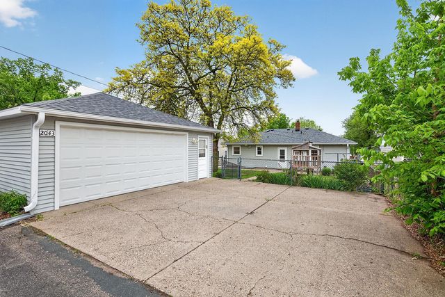 2043 Ramlow Place, Saint Paul, MN 55116