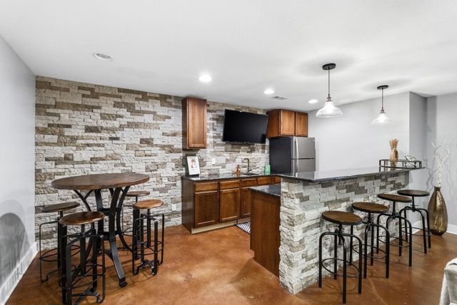 7711 W Central Park St, Wichita, KS 67205