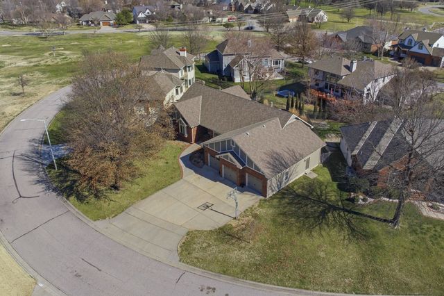 7711 W Central Park St, Wichita, KS 67205