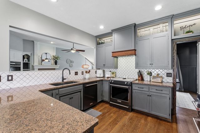 7711 W Central Park St, Wichita, KS 67205