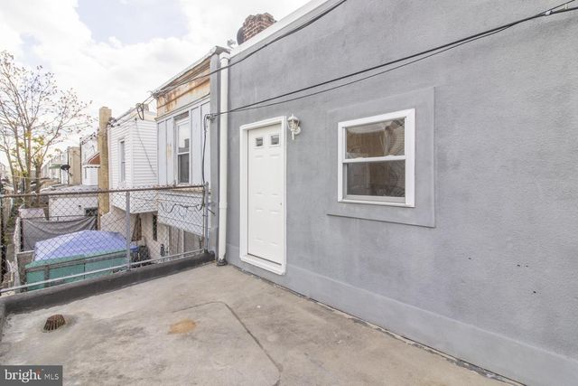 2601 S MARSHALL ST, Philadelphia, PA 19148