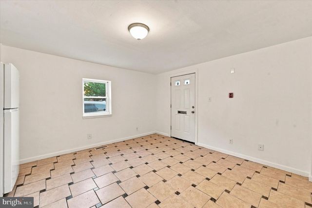 2601 S MARSHALL ST, Philadelphia, PA 19148