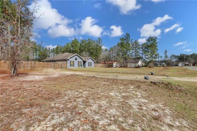 771 Heritage Circle, Hortense, GA 31543