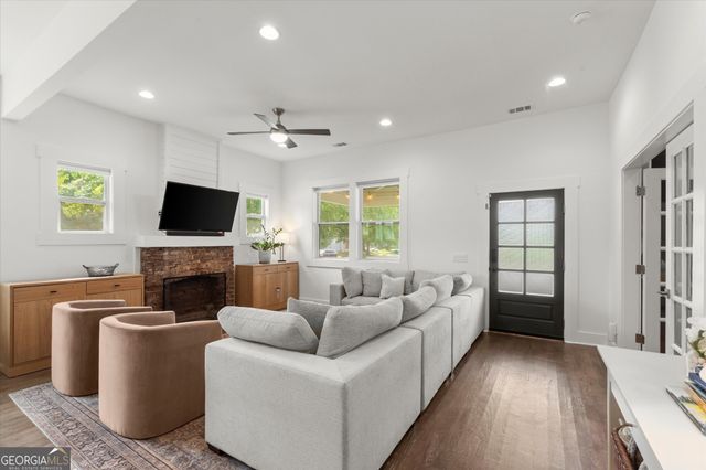 1367 Lucile Avenue SW, Atlanta, GA 30310