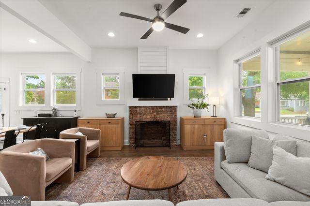 1367 Lucile Avenue SW, Atlanta, GA 30310