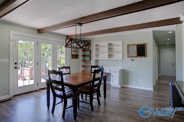 14646 New Cut Road, Athens, AL 35611
