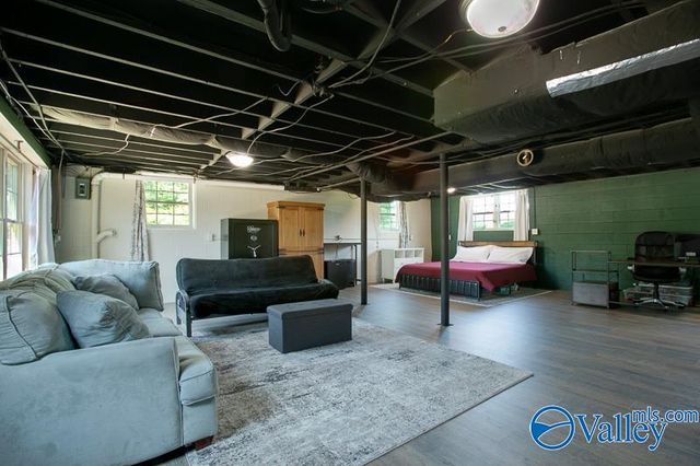 14646 New Cut Road, Athens, AL 35611