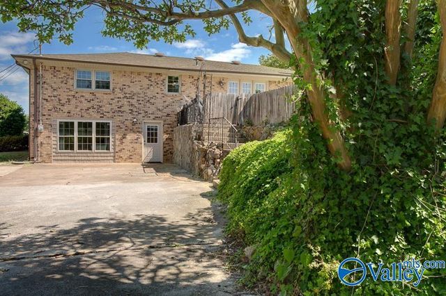 14646 New Cut Road, Athens, AL 35611