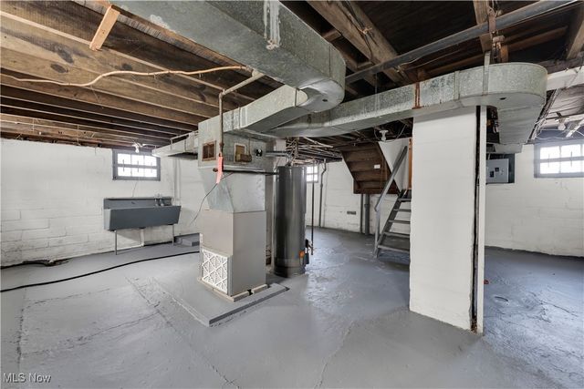 788 E 156th Street front, Cleveland, OH 44110