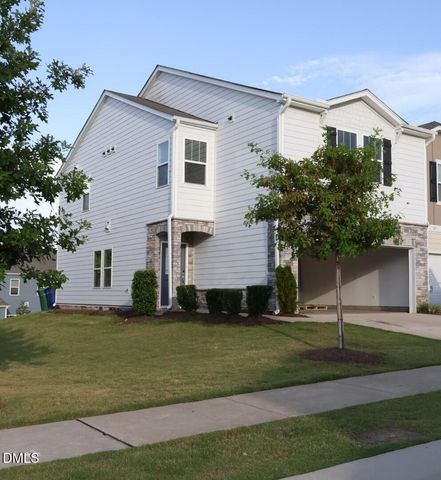 915 Field Ivy Drive, Fuquay Varina, NC 27526