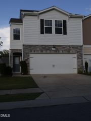 915 Field Ivy Drive, Fuquay Varina, NC 27526