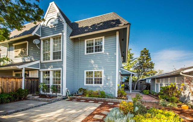 3152 Woods Cir, Davis, CA 95616