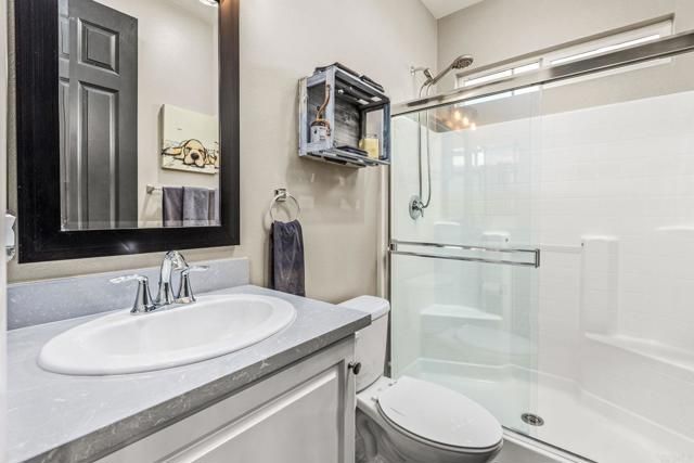 10664 Sandy Creek Drive, Santee, CA 92071