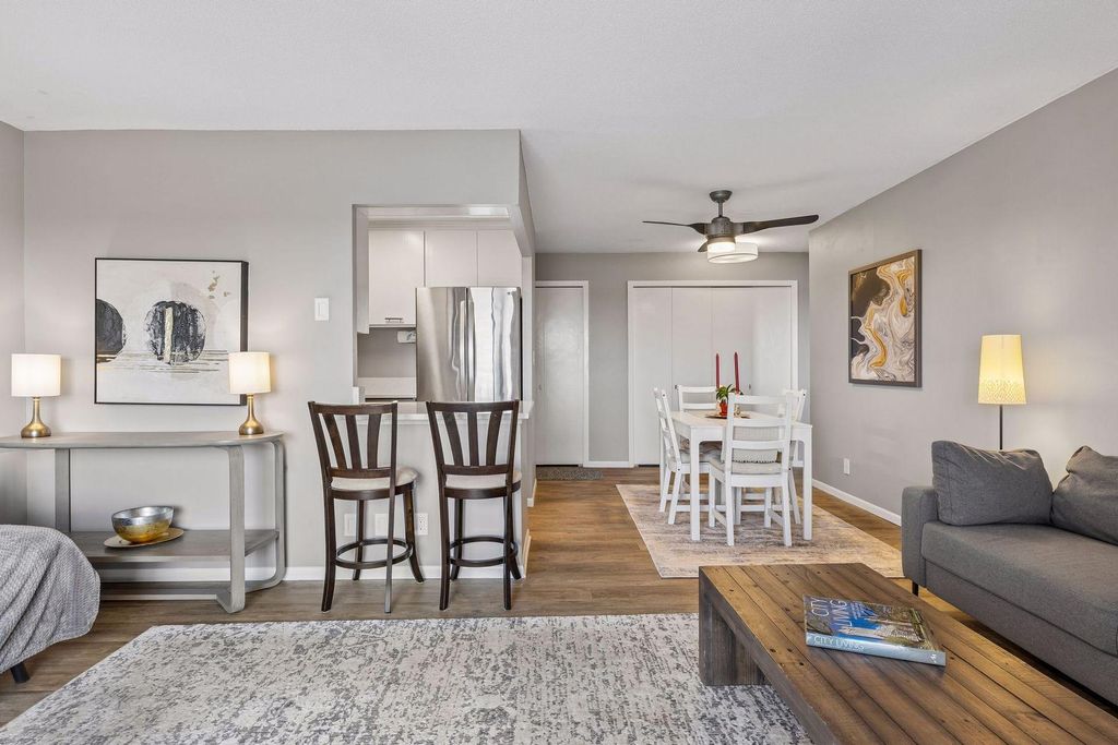 410 Groveland Avenue 1506, Minneapolis, MN 55403 — photo 4