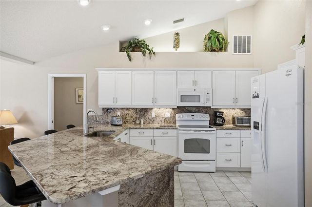 2 CHER COURT, Palm Coast, FL 32137