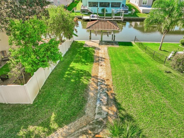 2 CHER COURT, Palm Coast, FL 32137