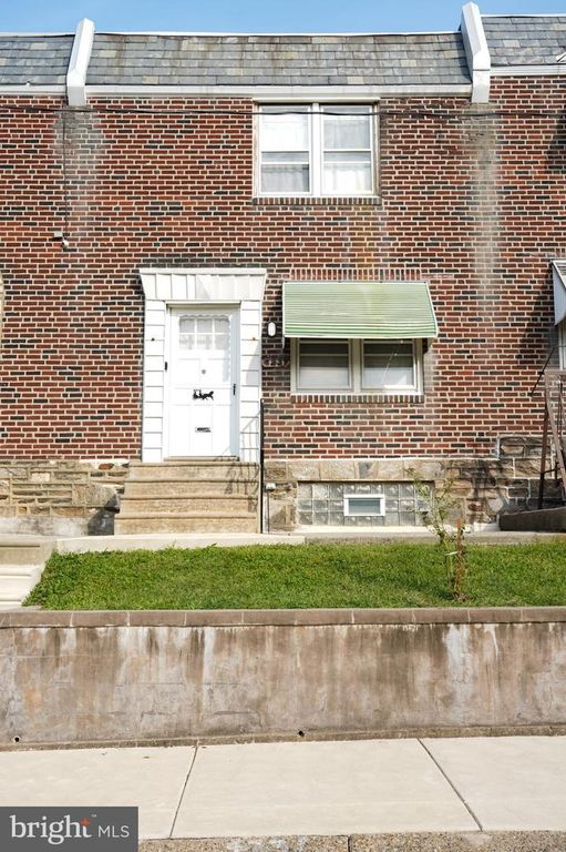 4231 LAWNDALE ST, Philadelphia, PA 19124
