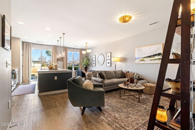 7322 Chipley Drive, Wilmington, NC 28411