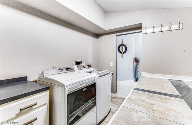 4032 Saint Andrews Court 1, Canfield, OH 44406