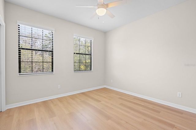 5605 KINGSLEY CORNER WAY, Lithia, FL 33547