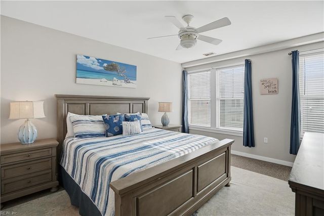 3700 Sandpiper Rd Apt 301, Virginia Beach, VA 23456