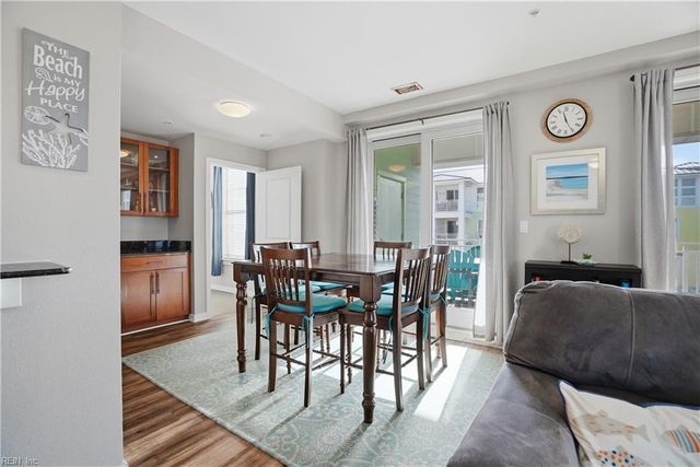 3700 Sandpiper Rd Apt 301, Virginia Beach, VA 23456