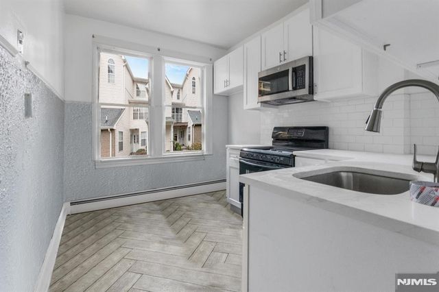 440 52nd Street, West New York, NJ 07093