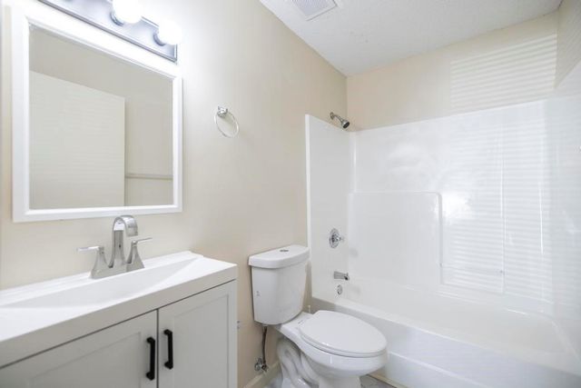781 Applewood Street, Macon, GA 31217