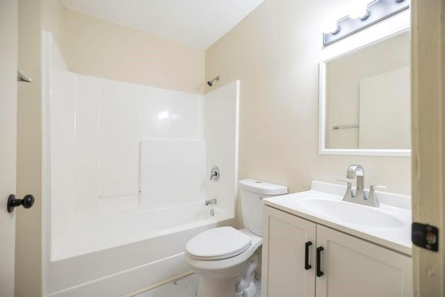 781 Applewood Street, Macon, GA 31217
