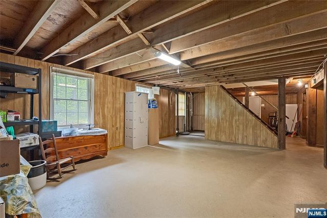 12 Dogwood Drive, Chester Township, NJ 07930