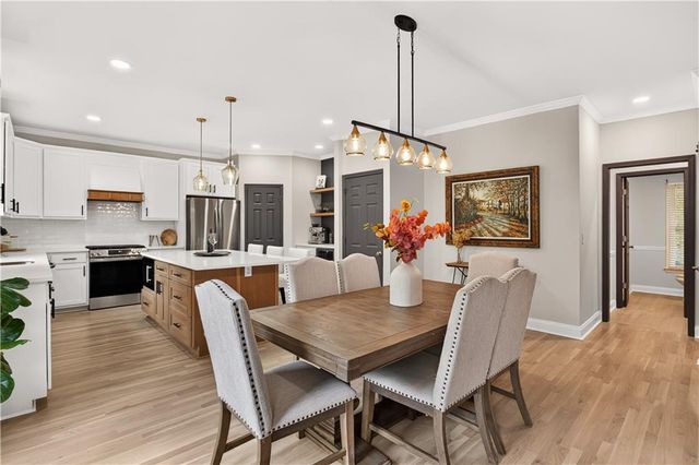 1585 Roper Rd, Canton, GA 30115