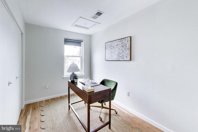 1332 EMERALD ST NE, Washington, DC 20002