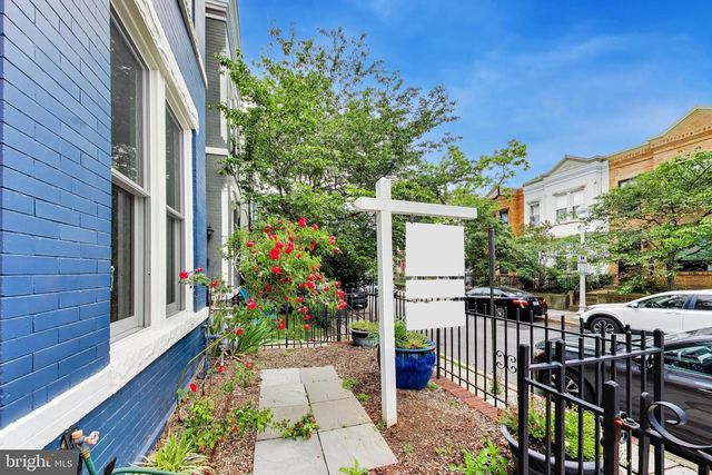 1332 EMERALD ST NE, Washington, DC 20002