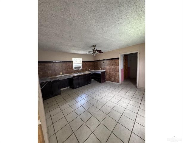 1035 Stensbo Avenue, Alamo, TX 78516