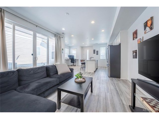 5348 Routt St B, Arvada, CO 80002