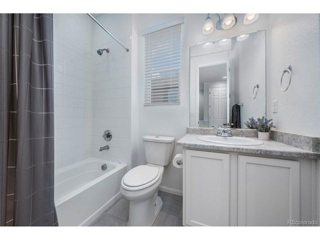 5348 Routt St B, Arvada, CO 80002