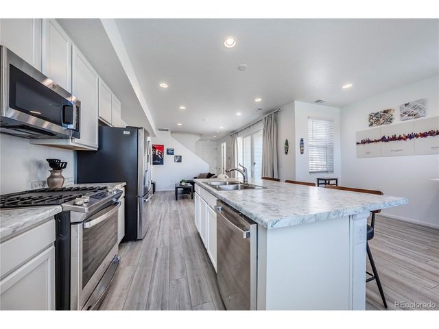 5348 Routt St B, Arvada, CO 80002