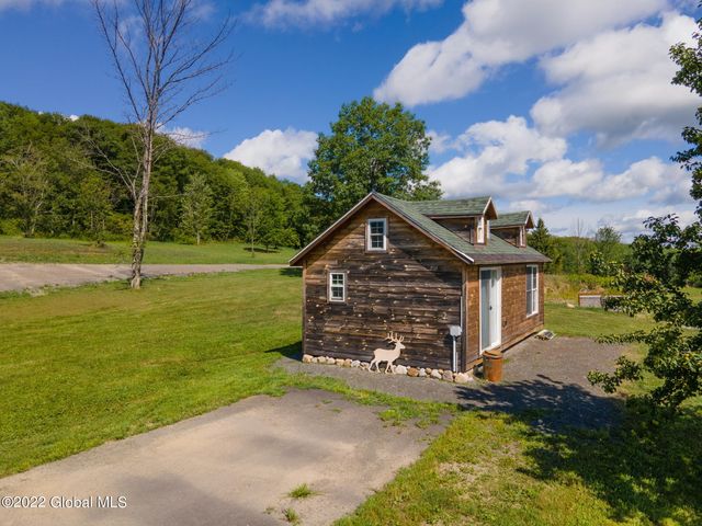 301 Lape Road, Charleston, NY 12066