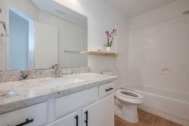 10918 Linden Gate Drive, Houston, TX 77075