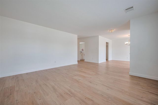 10918 Linden Gate Drive, Houston, TX 77075