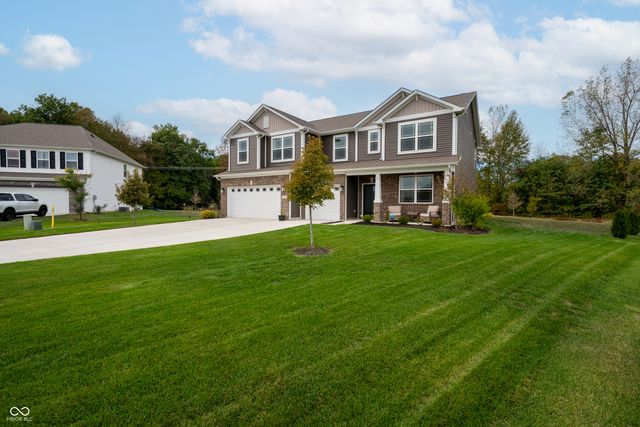 7686 Rolling Green Drive, Plainfield, IN 46168