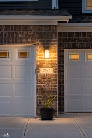 7686 Rolling Green Drive, Plainfield, IN 46168