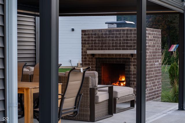 7686 Rolling Green Drive, Plainfield, IN 46168