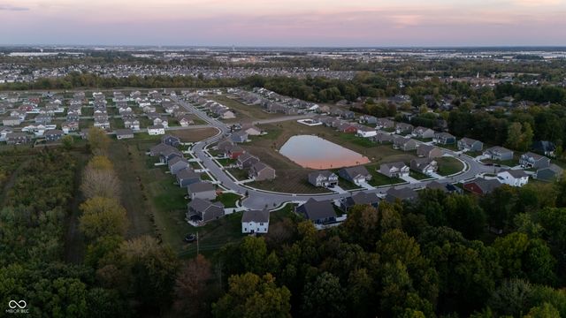 7686 Rolling Green Drive, Plainfield, IN 46168