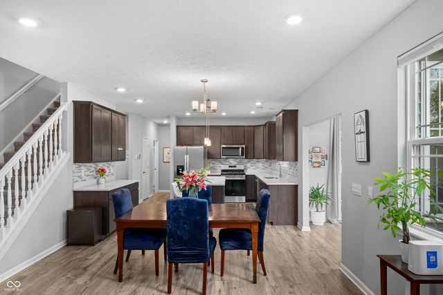 7686 Rolling Green Drive, Plainfield, IN 46168