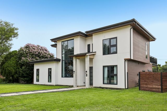 8 O Hare Circle, The Colony, TX 75056