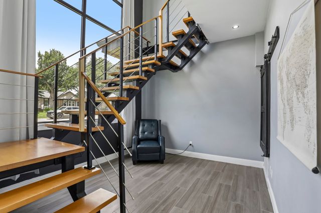 8 O Hare Circle, The Colony, TX 75056